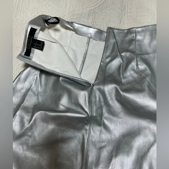 FOREVER 21 SILVER LEATHER MIDI SKIRT SizeXS - Picture 4 of 11